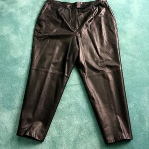 Jones New York- Black 💯 % Leather Pants- Butter Soft Leather- Fully Lined - NWT